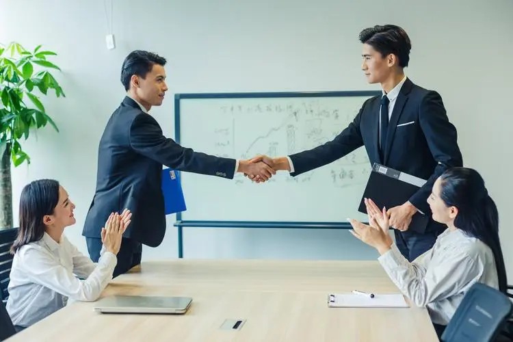 迎接双循环挑战,很多律所已经开始转型!这场研讨会都“预言”了哪些新机遇?