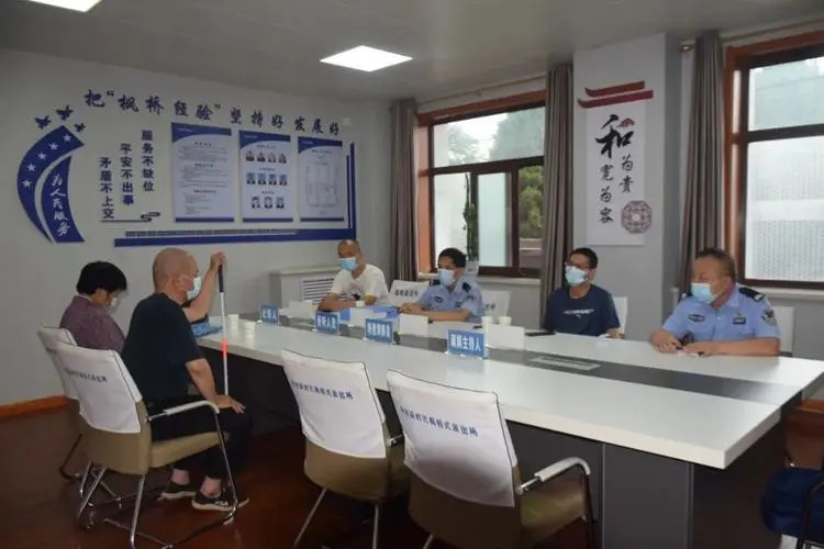 精益求精 行稳致远——乾坤律所2022年度总结大会成功举办