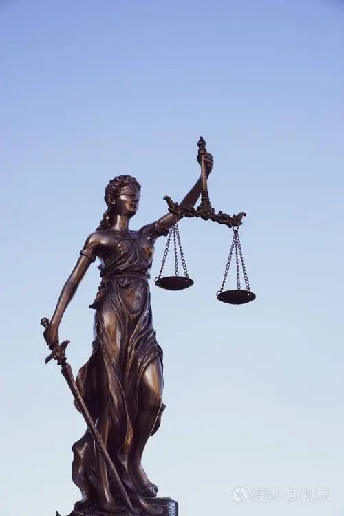 男方婚前买房,婚后加上女方的名字,离婚后女方可否平分房子?